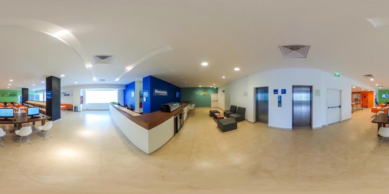 One Guadalajara Expo Hotel Kültér fotó