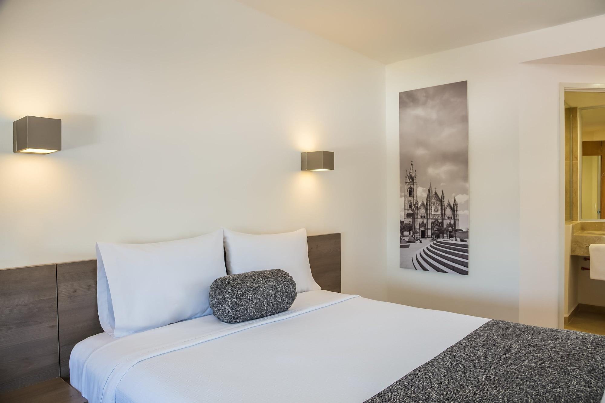 One Guadalajara Expo Hotel Kültér fotó