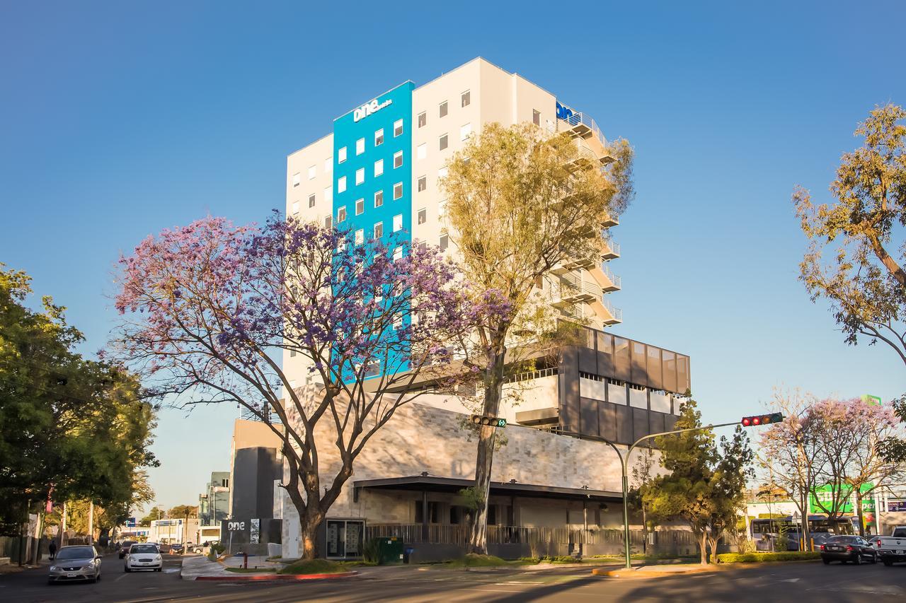 One Guadalajara Expo Hotel Kültér fotó